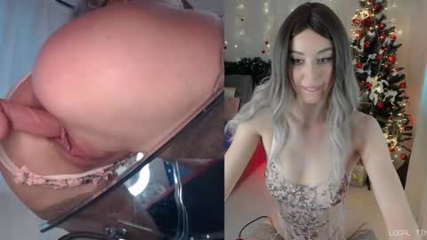 Snapshot of smurfette77 chatting on 12-16-25, 12:21 Sex-machine is my passion activate it with your tips and enjoy with me online show from 12-16-25, 12:21