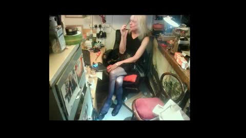 Snapshot of smurfingo99 chatting on 11-21-25, 09:08 mish online show from 11-21-25, 09:08