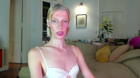   online show from 12-16-25, 12:15