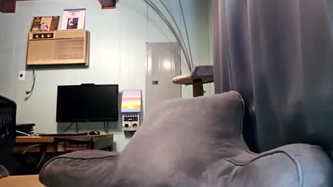 Snackyyyy online show from 02-26-26, 02:43