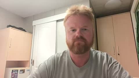 Snapshot of snagglepuss90 chatting on 03-20-26, 09:25 Snagglepuss online show from 03-20-26, 09:25