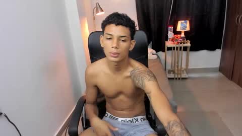 snak_master1 online show from 11-05-25, 03:12