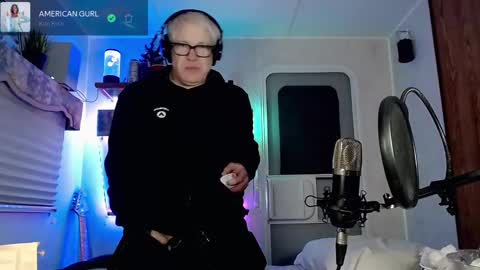 Viiscount  Snarfle Von Snarfenberg online show from 03-04-25, 02:21