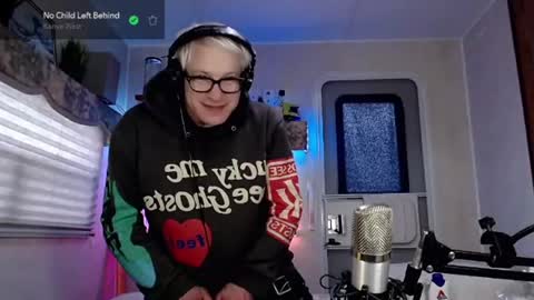 Viiscount  Snarfle Von Snarfenberg online show from 03-09-25, 08:52