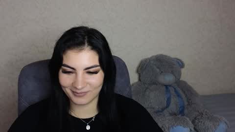 Olivia online show from 10-22-25, 02:50