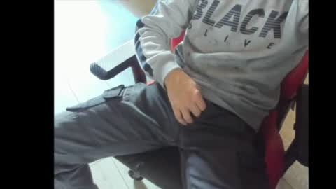 snip1977 online show from 10-09-25, 11:08