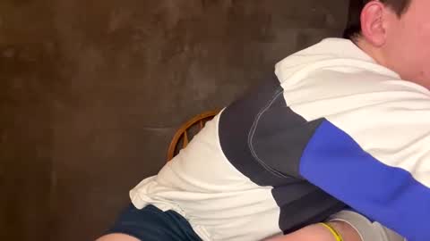 Will Rex online show from 02-05-25, 05:20