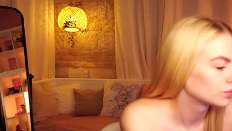 Hanna online show from 11-07-25, 09:42