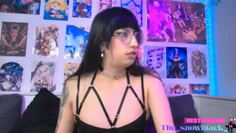 Snow and Bubble online show from 02-05-26, 03:38