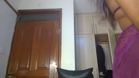 snowfox254 online show from 01-07-26, 09:28