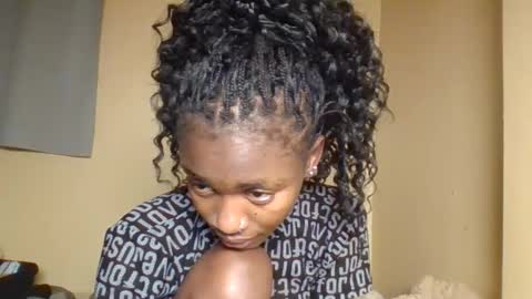 Snowie eyes online show from 03-01-26, 09:39