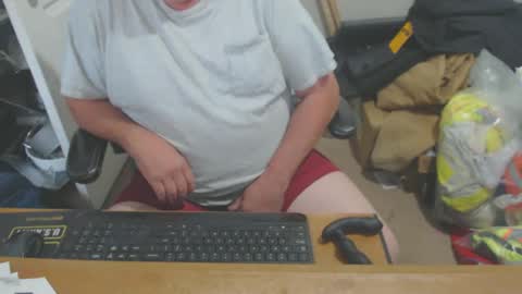 Snapshot of snwplwdrvr chatting on 09-29-25, 09:08 snwplwdrvr online show from 09-29-25, 09:08