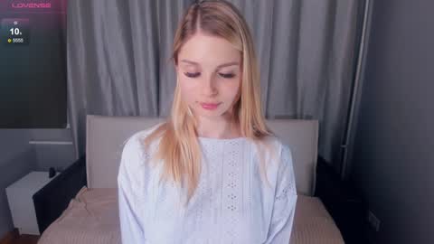 Snapshot of so__sweet chatting on 01-13-25, 12:41 Alice - Birthday Girl online show from 01-13-25, 12:41