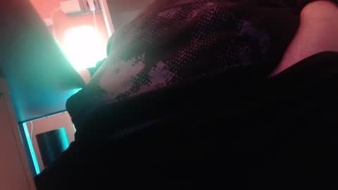 Tom online show from 12-30-24, 05:02