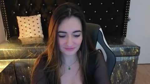 soffi_betacur_b online show from 09-10-25, 03:17