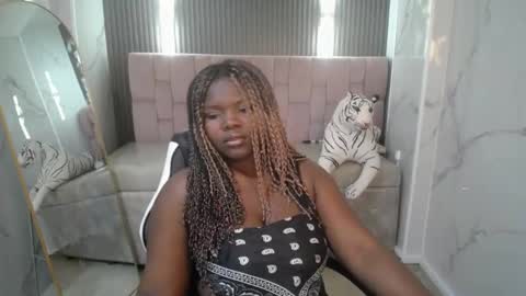 soffia_b online show from 10-03-25, 03:25