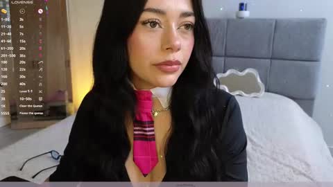 Snapshot of soffimoon_ chatting on 02-28-26, 09:05 IG Soffimoon I THANK YOU FOR LEAVING YOUR FOLLOW online show from 02-28-26, 09:05