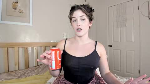 Julia    online show from 01-17-26, 12:37