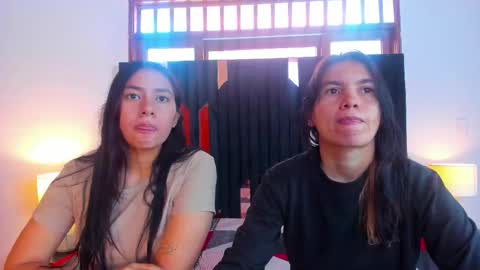 Snapshot of soffy_and_mia chatting on 10-11-25, 12:47 soffy and mia online show from 10-11-25, 12:47