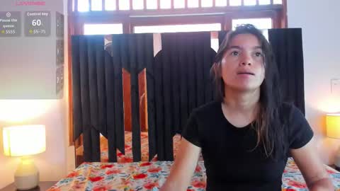 Snapshot of soffy_and_mia chatting on 11-24-25, 12:38 soffy and mia online show from 11-24-25, 12:38