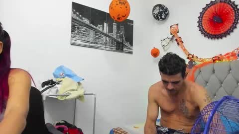 Snapshot of sofi_and_santy chatting on 11-04-25, 11:48 SOFI AND SANTY online show from 11-04-25, 11:48