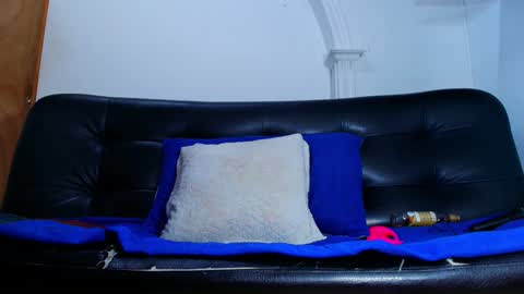 Sofia online show from 10-12-25, 12:15