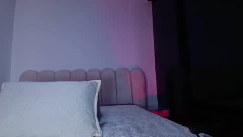 Sofia online show from 11-20-25, 12:05