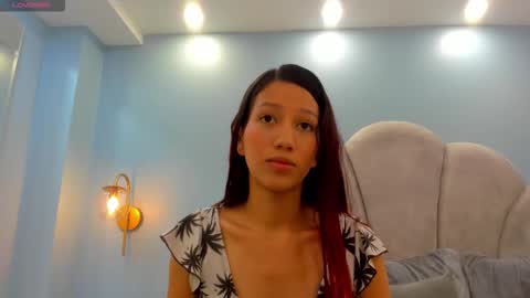 Snapshot of sofi_lanee chatting on 10-19-25, 02:18 Sofi online show from 10-19-25, 02:18