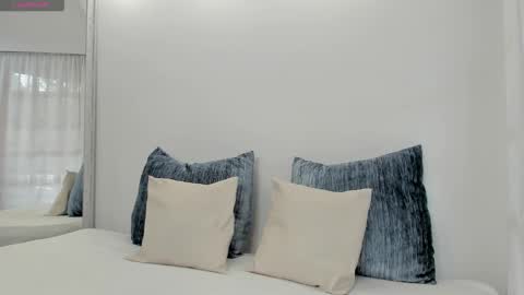 Snapshot of sofi_lanee chatting on 11-16-25, 12:33 Sofi online show from 11-16-25, 12:33