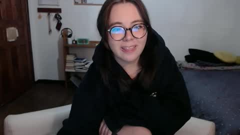 Snapshot of sofi_lynch chatting on 03-13-26, 04:41 Sofi Lynch online show from 03-13-26, 04:41