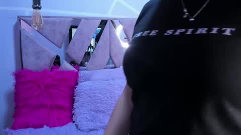 Sofi Noa online show from 09-16-25, 11:55