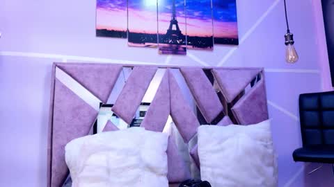 Sofi Noa online show from 10-21-25, 11:11