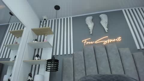 Snapshot of sofi_ramosx chatting on 01-07-25, 02:53 valen online show from 01-07-25, 02:53