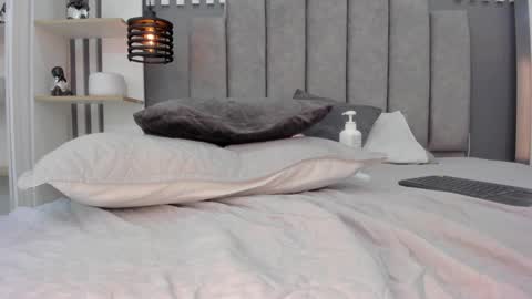 Snapshot of sofi_ramosx chatting on 01-15-25, 12:09 valen online show from 01-15-25, 12:09