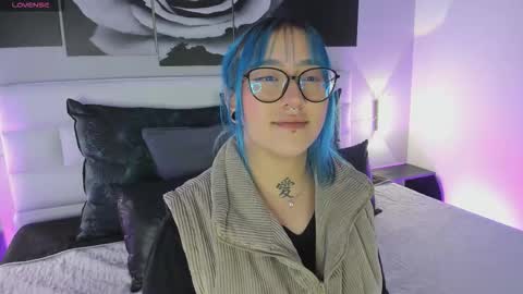 Snapshot of sofi_sp chatting on 12-04-25, 11:30 sofi_sp online show from 12-04-25, 11:30