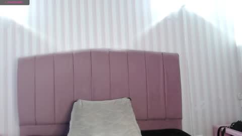 Snapshot of sofi_sweet09 chatting on 12-30-24, 08:25 Susy online show from 12-30-24, 08:25