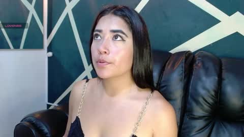 Snapshot of sofi_sweet09 chatting on 01-10-25, 10:25 Susy online show from 01-10-25, 10:25