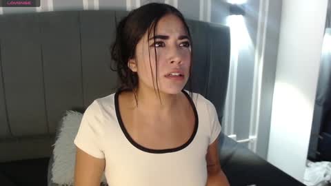 Snapshot of sofi_sweet09 chatting on 02-03-25, 09:39 Susy online show from 02-03-25, 09:39