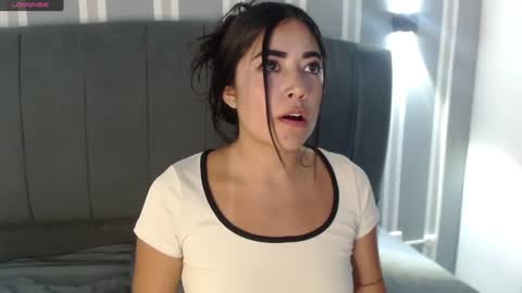 Snapshot of sofi_sweet09 chatting on 02-04-25, 12:40 Susy online show from 02-04-25, 12:40