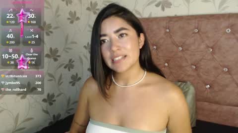 Snapshot of sofi_sweet09 chatting on 03-11-25, 04:54 Susy online show from 03-11-25, 04:54