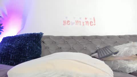 Sofia Vasquez online show from 02-19-25, 02:12