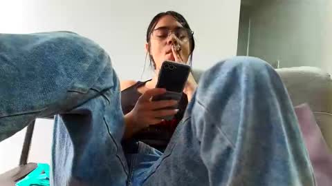 Snapshot of sofia_20_20 chatting on 12-22-25, 08:28 Sofia online show from 12-22-25, 08:28