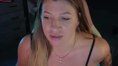 Snapshot of sofia__fairy chatting on 09-24-25, 08:50 Sofia Lush is active PVT is open Welcome to the world of pleasure online show from 09-24-25, 08:50