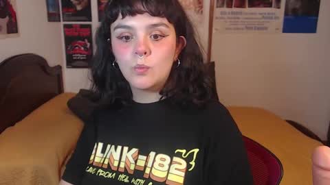 Sofi online show from 02-19-25, 02:12