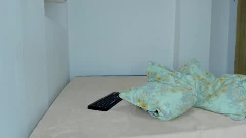 Sofia online show from 10-24-25, 07:21