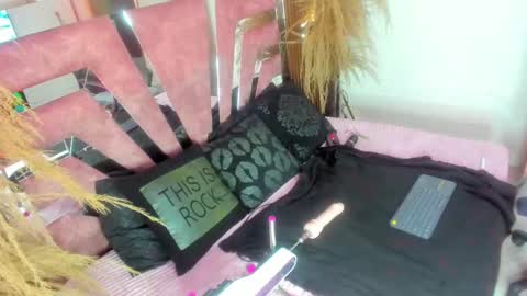 sofia gutierrez   online show from 02-17-25, 05:36