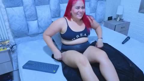 sofia gutierrez   online show from 11-15-25, 01:25