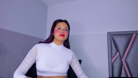 Sofa online show from 09-13-25, 11:54