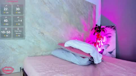 Snapshot of sofia_walke chatting on 03-04-25, 06:47 Sofia walke online show from 03-04-25, 06:47