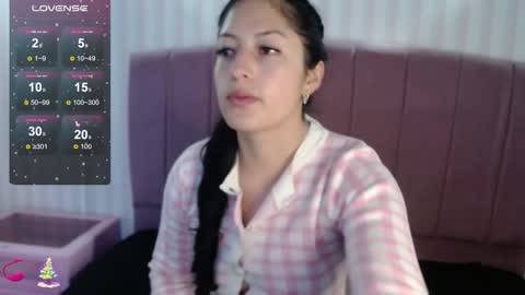 Sofa online show from 01-04-25, 11:11